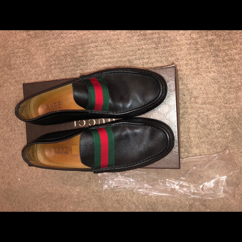 Men’s Gucci loafers